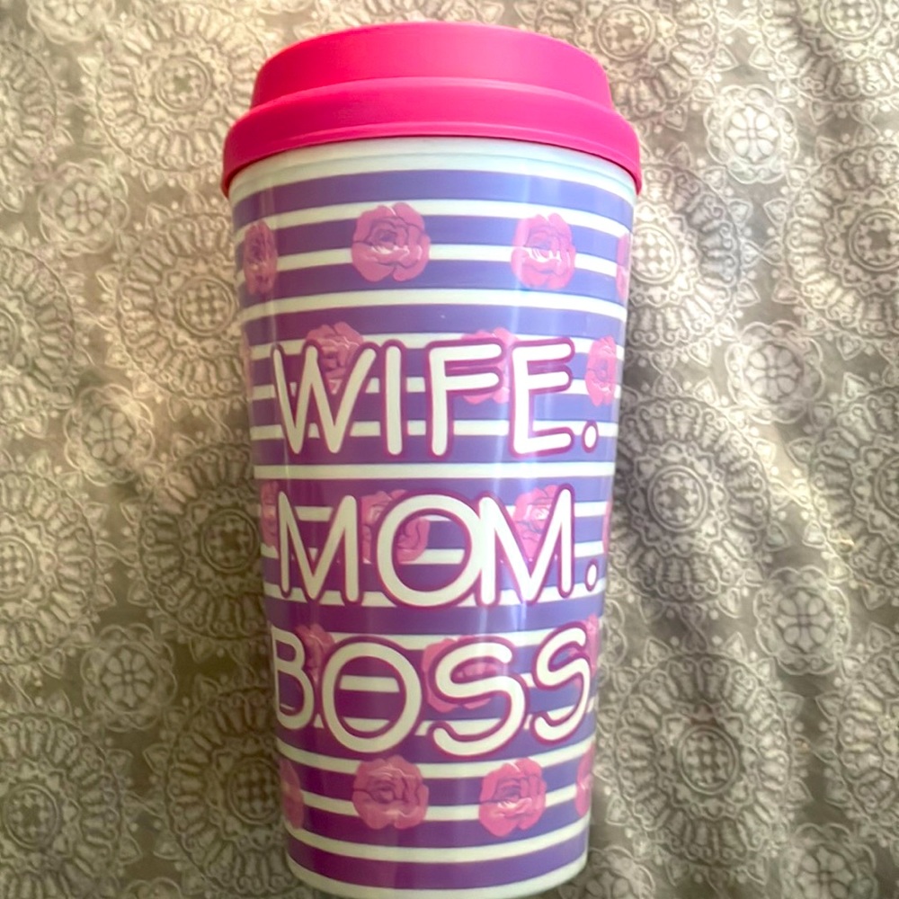 NWT wife mom boss cup